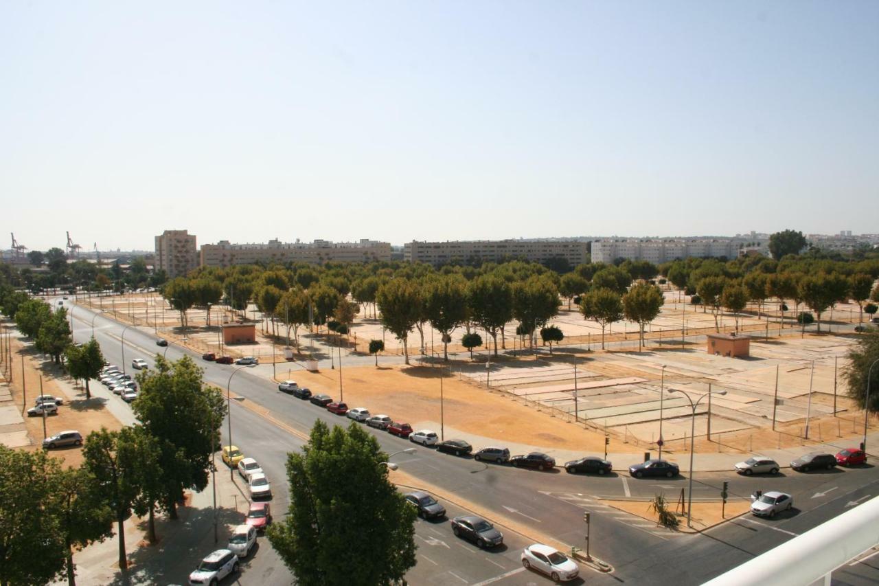 Clb Feria Apartment Sevilla Exterior foto
